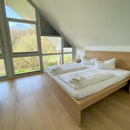 Familienhaus Wiesengefluester W11 - Kinderfreundlich Und Nur 300 M Zum * Röbel