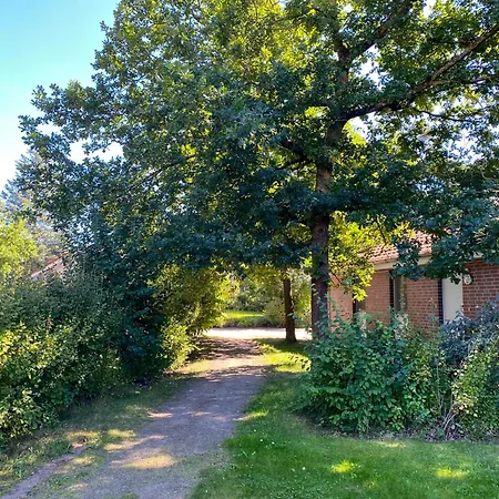 Familienhaus Wiesengefluester W11 - Kinderfreundlich Und Nur 300 M Zum Robel