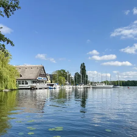 Familienhaus Wiesengefluester W11 - Kinderfreundlich Und Nur 300 M Zum Feriehus Röbel