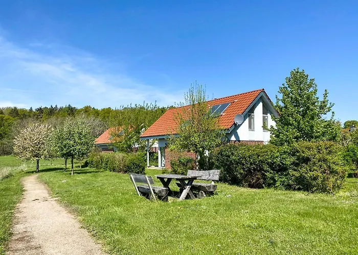 Familienhaus Wiesengeflüster W11 - Kinderfreundlich Und Nur 300 M Zum Röbel